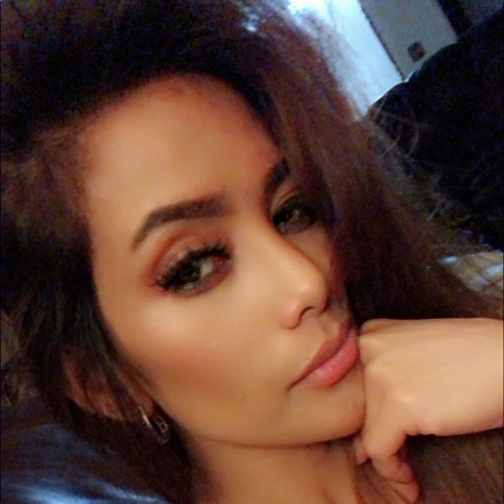 Meet your Posher, Gabby